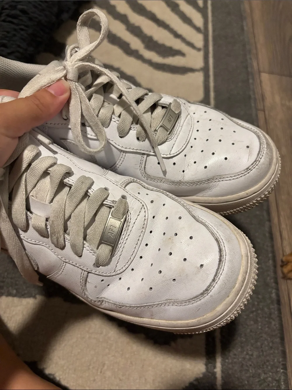 Nike Air Force Ones Women’s 8 White Low